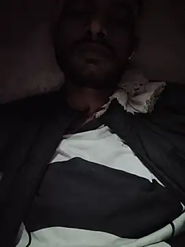 Ritik143jhil online show from February 14, 8:04 pm