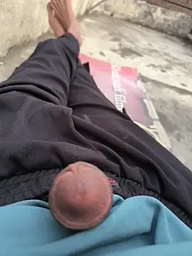 Ritik143jhil online show from November 27, 9:46 am