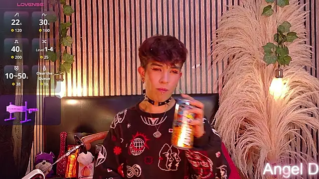 Angeldust19 online show from March 17, 3:42 am