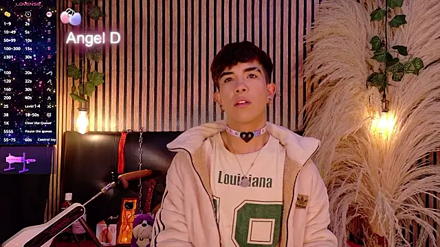 Angeldust19 online show from February 17, 2:21 am