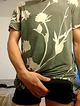 Xavimh13 online show from November 18, 8:55 pm