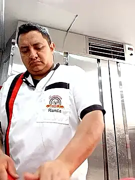 gordoju online show from December 4, 2:57 pm