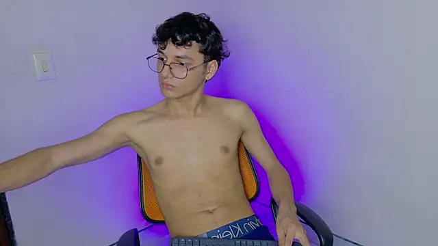 andrew dann online show from November 25, 8:22 pm