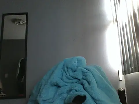 HotMike31 online show from November 18, 9:06 pm