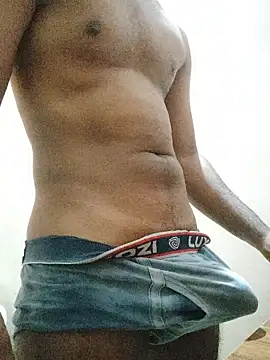 BhonduBaby online show from November 28, 8:00 pm