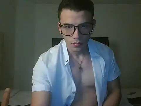 Liam se online show from November 23, 4:01 am