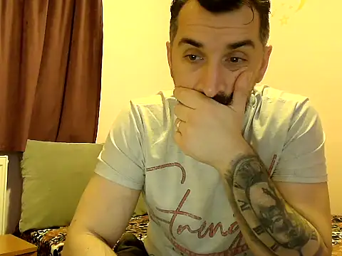 Brianhot8 online show from November 23, 10:10 pm