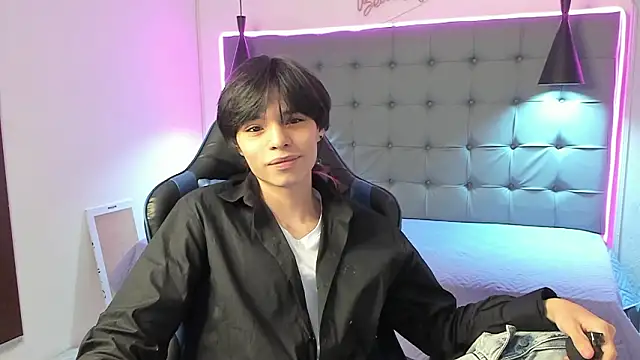 Sylasfrost online show from February 19, 12:34 pm