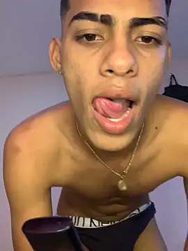 nyxen12hot online show from December 1, 5:54 am