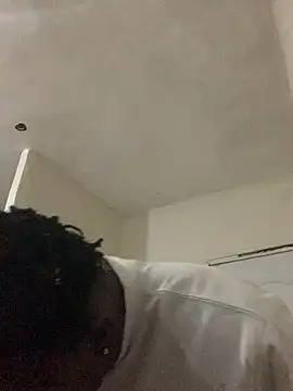 laperson online show from January 9, 1:00 am