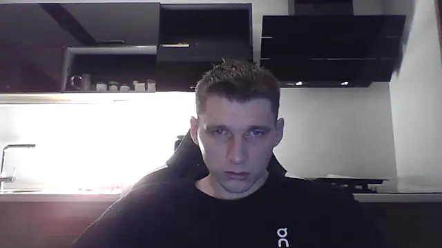 Poliglotjoe1 online show from February 27, 4:46 am