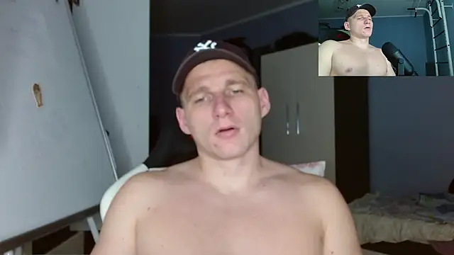 Poliglotjoe1 online show from November 25, 5:42 am