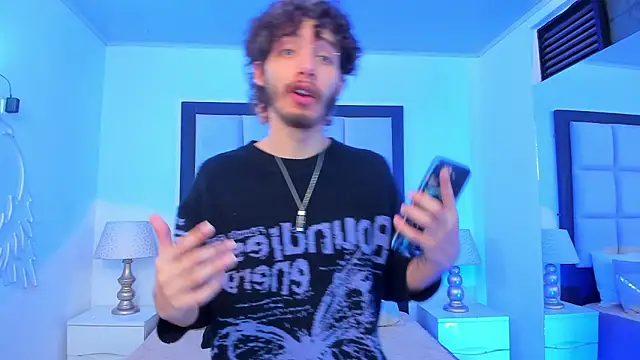 JojoBraando online show from February 11, 4:50 am