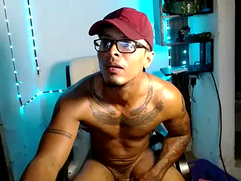 bigblackmen117uncs online show from November 28, 2:26 am