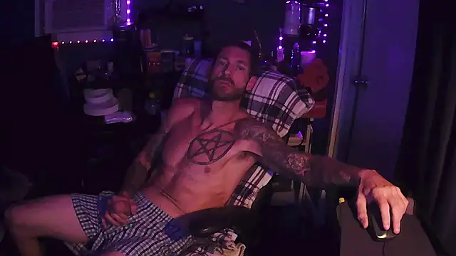 KingCole2390 online show from February 14, 5:24 am