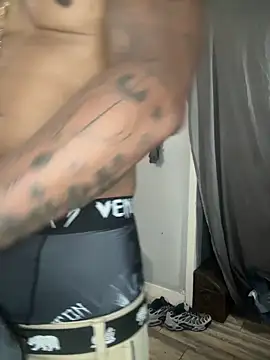 MTheRealrDLlongCrippler online show from March 2, 12:56 pm