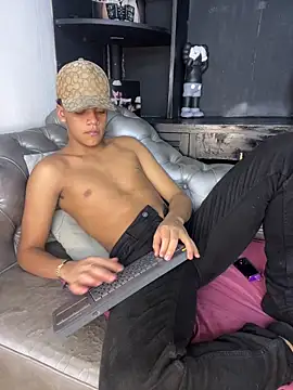 Isaac Collins  online show from January 7, 4:39 am