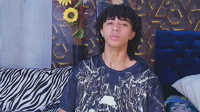 kim curlyy online show from July 15, 3:08 pm