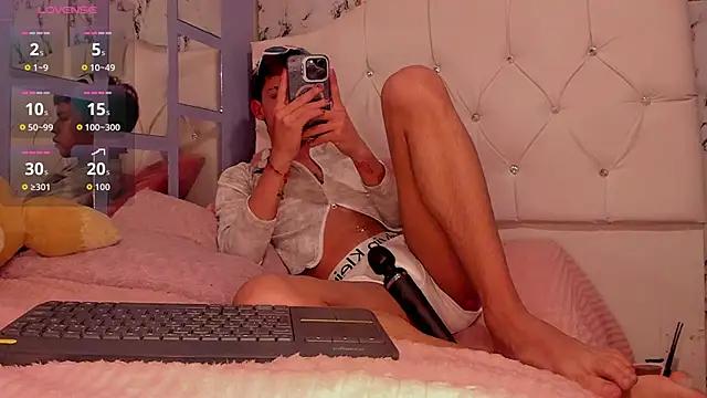 Prince Apolo online show from January 17, 12:24 am