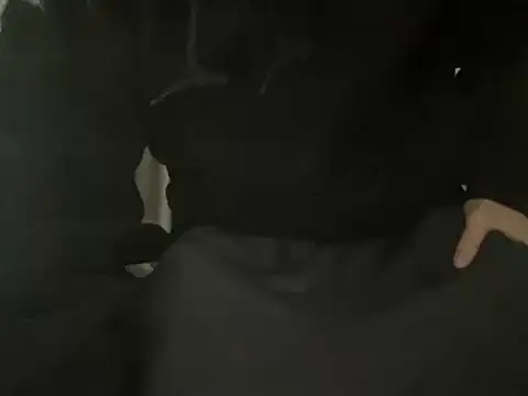 alexzzzzzppp online show from December 3, 7:14 am