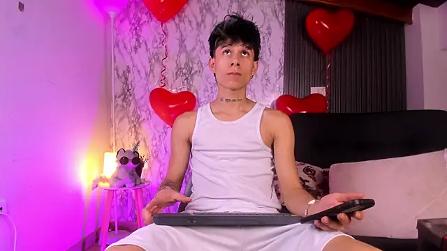 Jake beach  online show from February 15, 4:15 pm