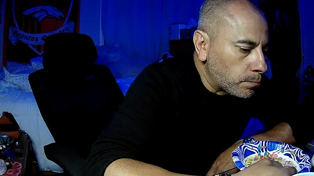 ValuedConcept687 online show from June 29, 10:37 am