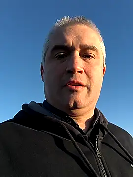 Olomoucak1982 online show from April 7, 4:51 pm