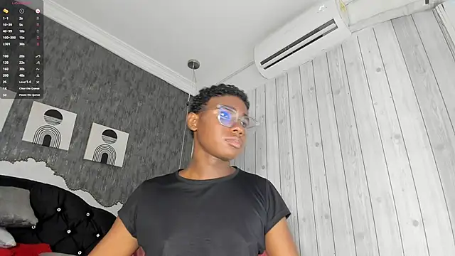 teylor lovee online show from March 3, 8:37 pm