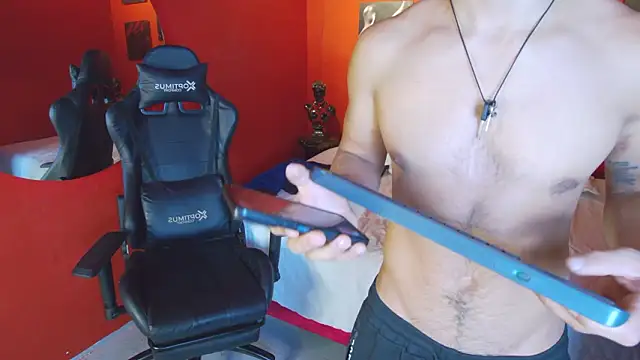 MagnusKnight  online show from February 23, 2:08 pm