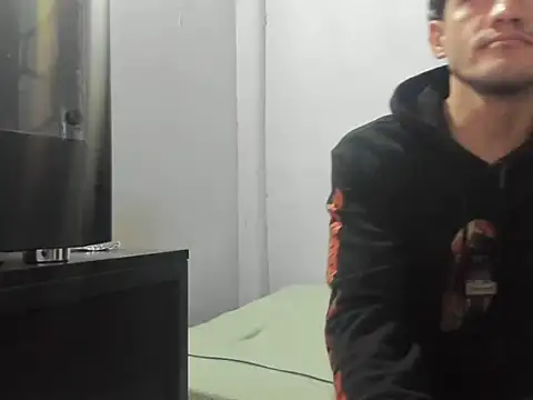 jhonduglas online show from January 10, 4:17 am