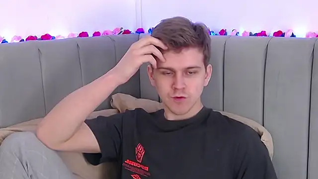 NickJohnas online show from February 15, 12:35 pm