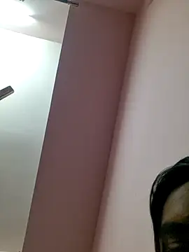 suhxil79 online show from January 12, 4:11 pm