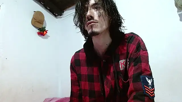 sk8-boy online show from June 24, 4:32 pm