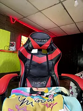 JustynAle2025 online show from January 11, 5:00 am