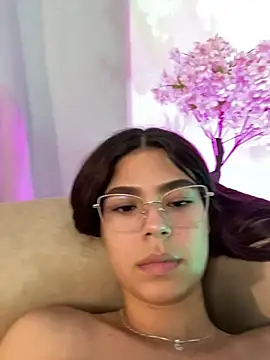 ZairaEon online show from January 15, 4:38 am