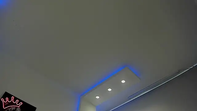 Eliot X online show from January 11, 7:39 pm