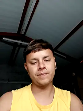 Sickbooy69 online show from May 26, 9:33 pm