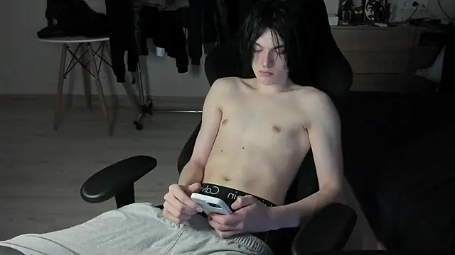 JohnGaliano online show from June 1, 8:20 pm