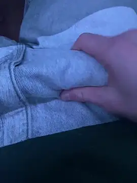 LittleGuy 2007 online show from April 1, 9:56 pm