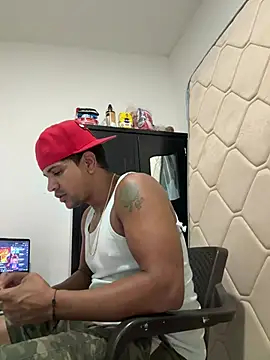 bigdick211292 online show from July 10, 12:36 am