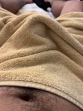 elpapigrande12 online show from March 22, 11:32 pm