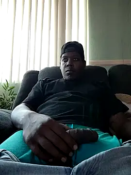 Bigshaddywoo online show from April 19, 1:27 am