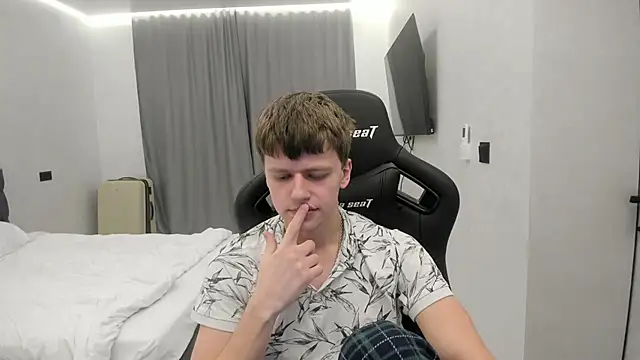 bonekoambalabu online show from February 7, 3:35 am