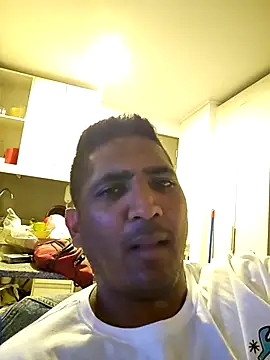 xxxch3o online show from February 6, 4:09 am