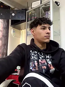 MaxStar26 online show from January 9, 2:11 pm