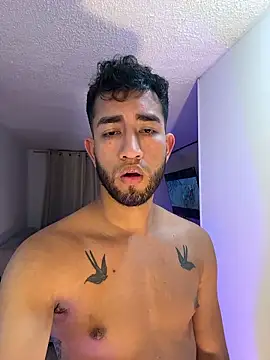 liam bronw online show from January 11, 1:21 am