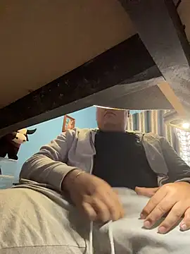 AdriCv online show from January 8, 9:31 pm