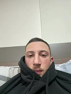 chrisst32 online show from January 14, 1:27 pm