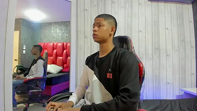  erick j online show from March 26, 8:13 pm