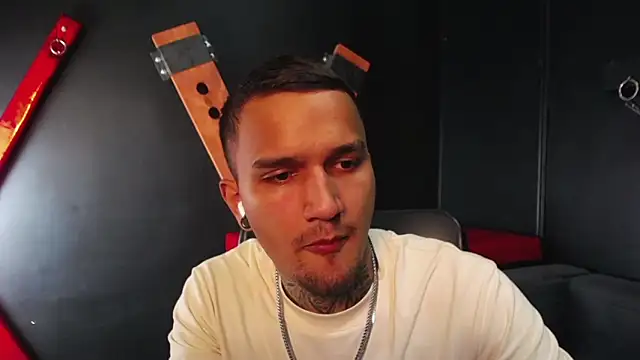 DarkBenito online show from January 15, 2:53 pm